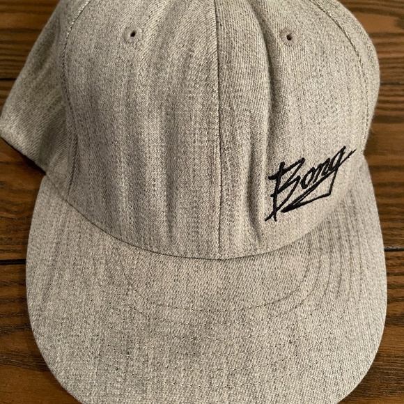 Billabong Fitted Hat - Picture 1 of 2